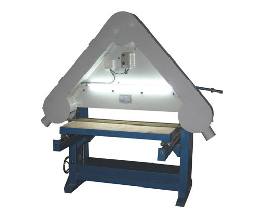 Triangle drawing machine